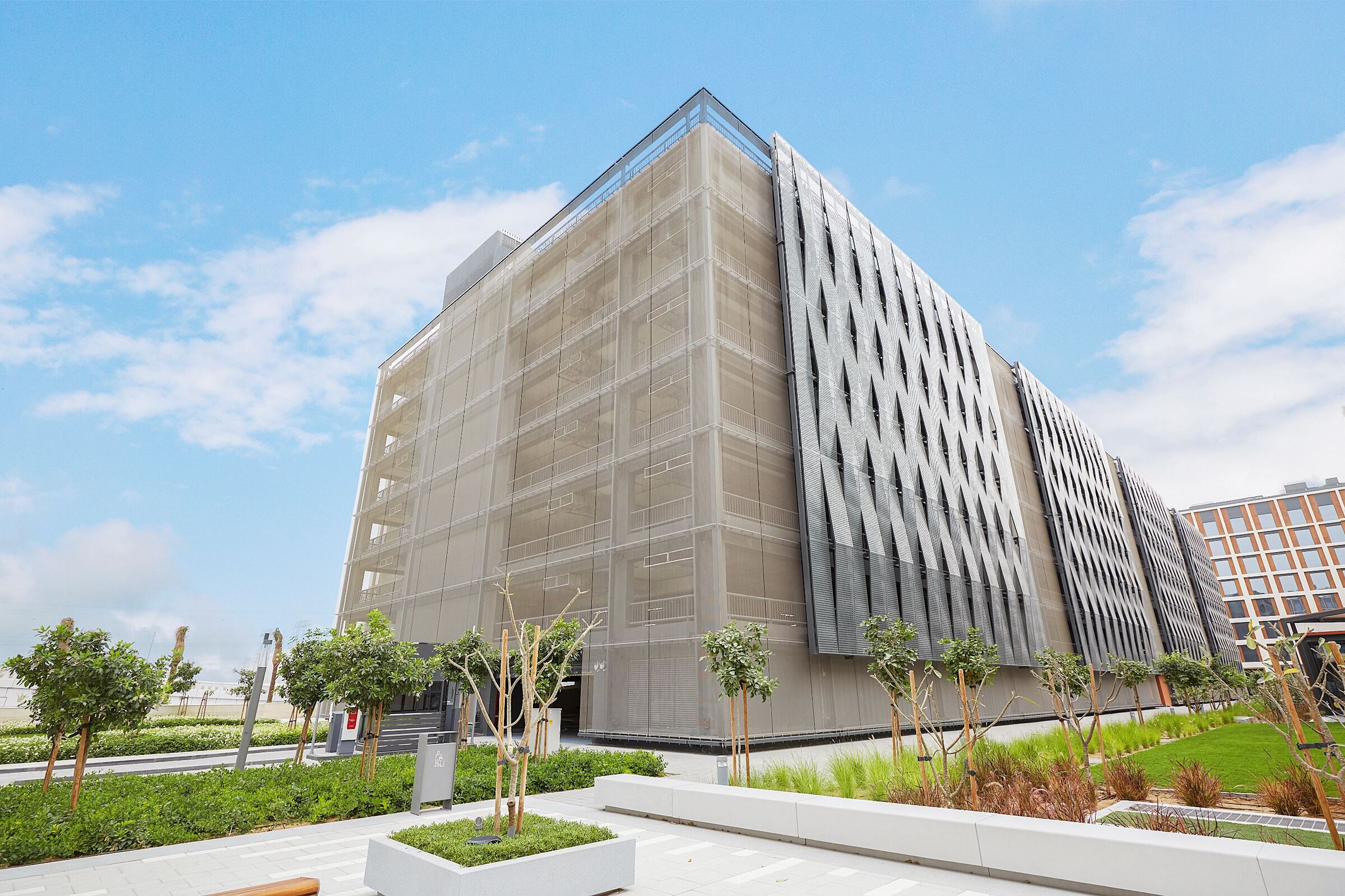 Dubai Hills Estate Business Park Car Park