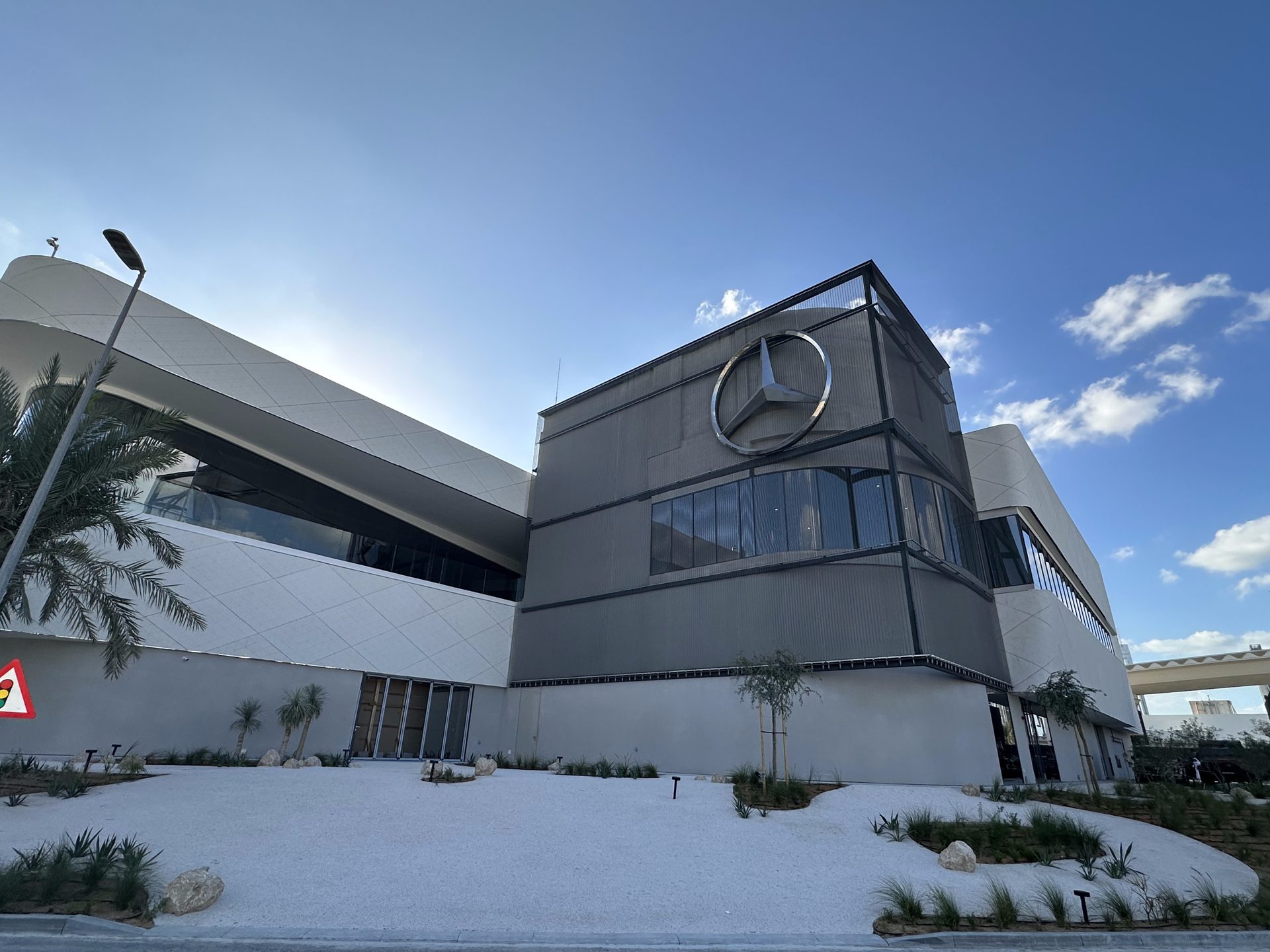 Mercedes Benz Flagship Showroom D3 — KAPHS architectural project, Dubai