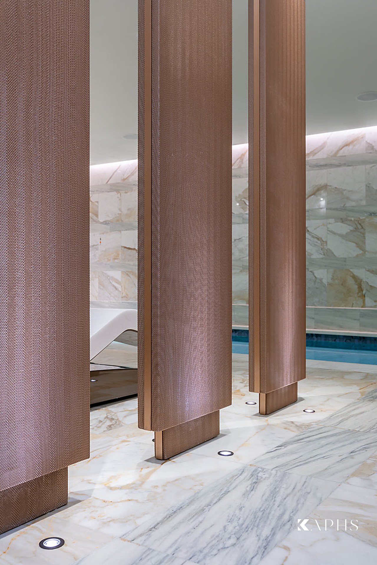 Detail of ALTERNA painted architectural wire mesh weave, Mandarin Oriental Doha — KAPHS