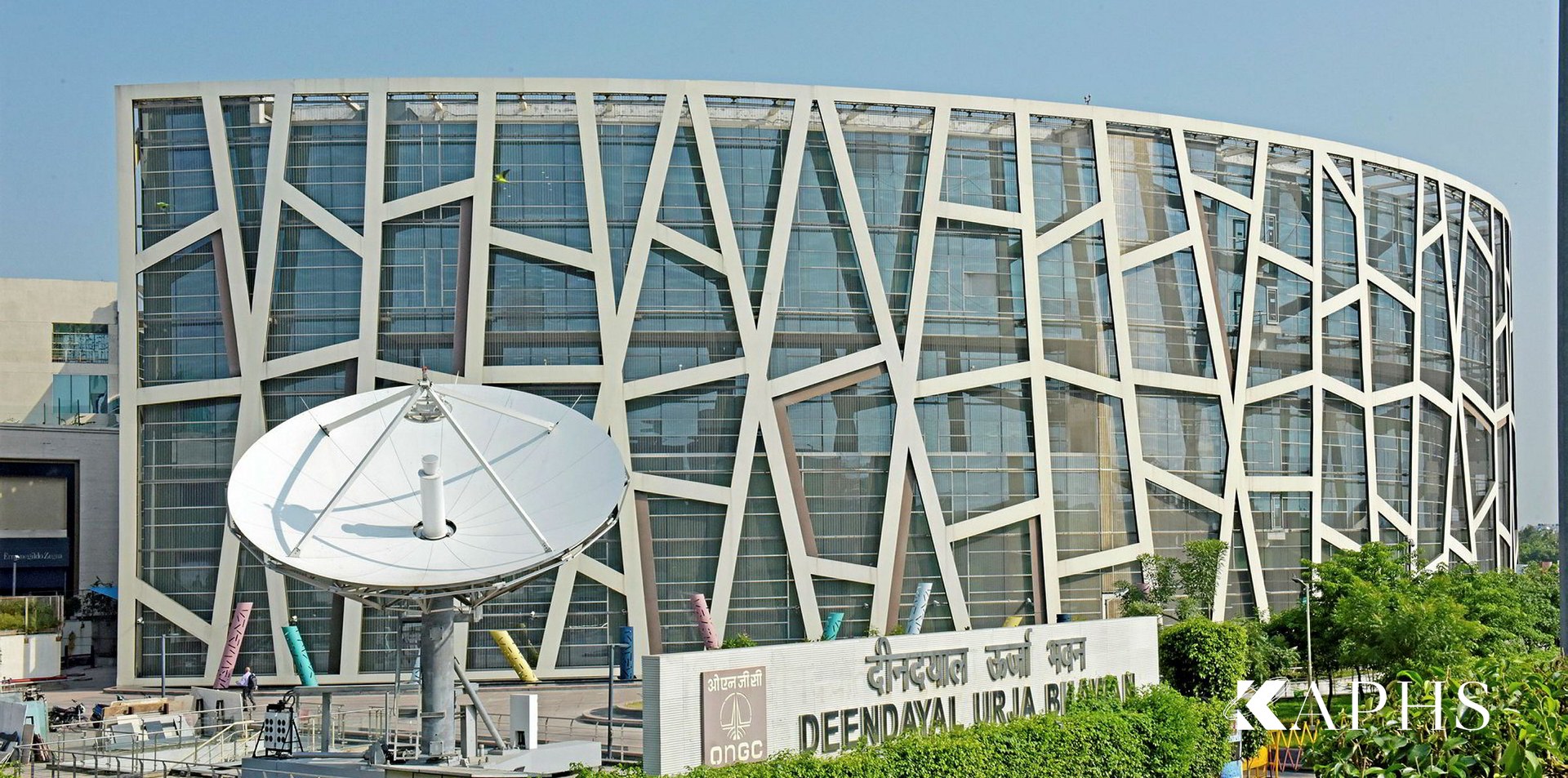 Cable-net atrium façade of the ONGC HQ clad in high-transparency architectural wire mesh, New Delhi — KAPHS