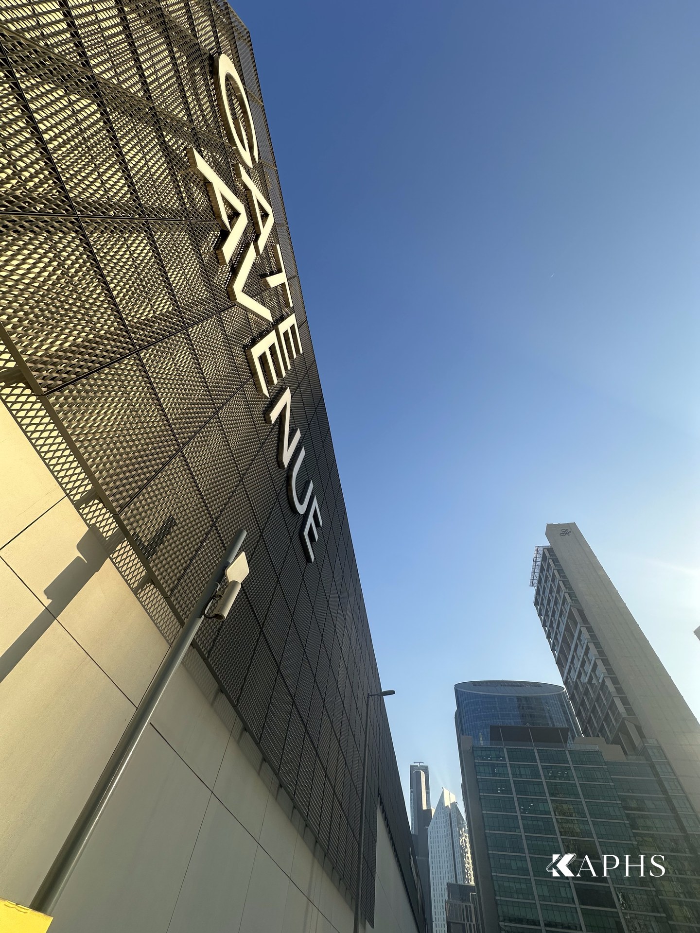 ExpandForm 200mm round-pattern expanded metal mesh cladding, DIFC Gate Avenue Dubai — KAPHS