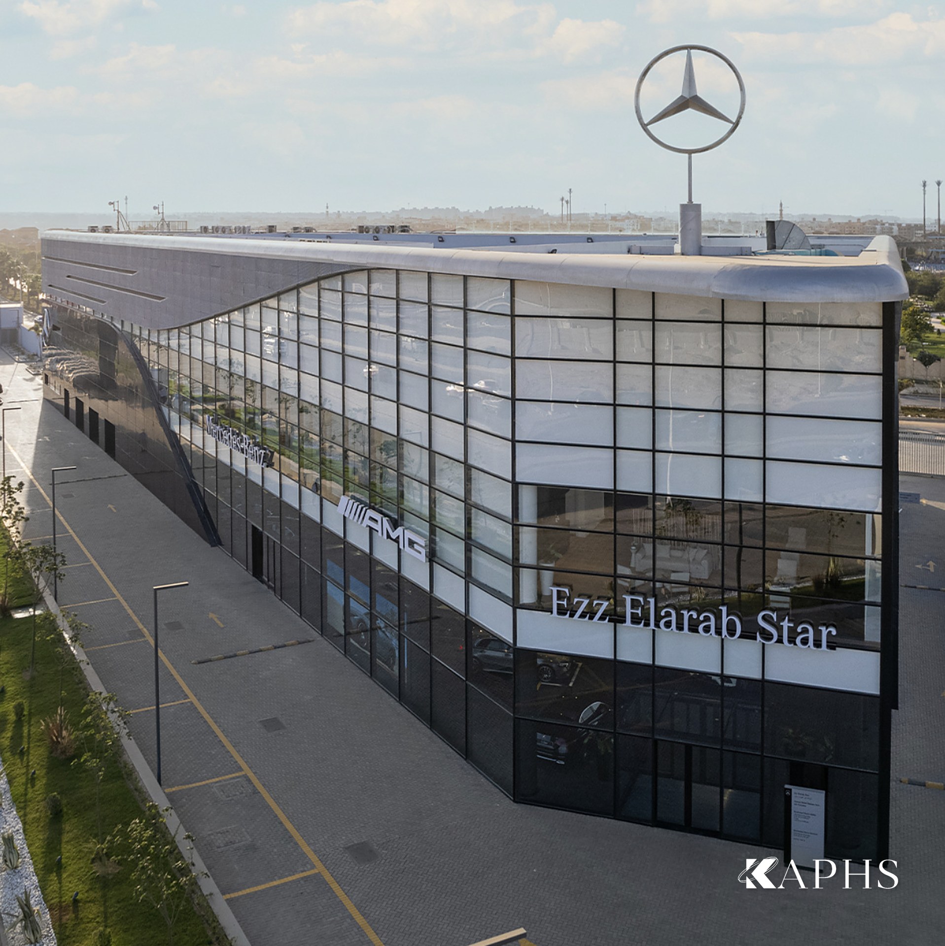 Night view of the ExpandForm expanded metal mesh double-skin façade, Mercedes-Benz Ezz Al Arab Star Giza — KAPHS
