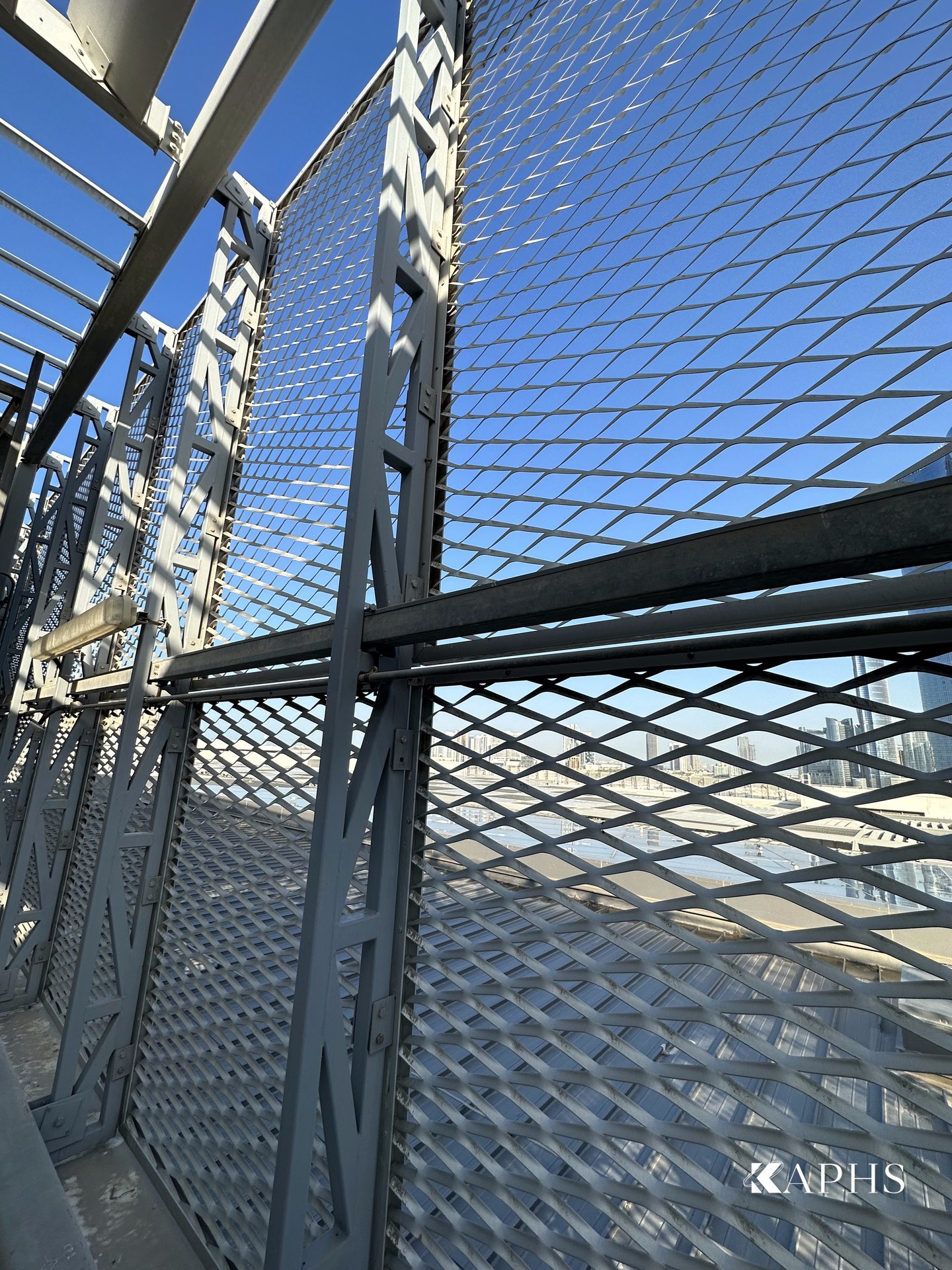 ExpandForm Sinsheim diamond expanded metal mesh screening the rooftop MEP zone, The Galleria Abu Dhabi — KAPHS