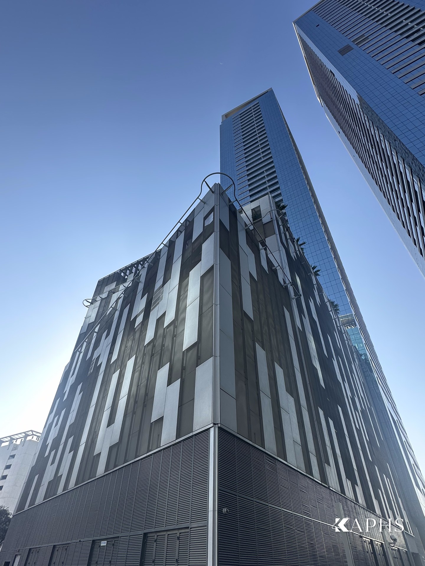 Tiara United Towers with its ExpandForm diamond expanded metal mesh car-park screen, Dubai — KAPHS