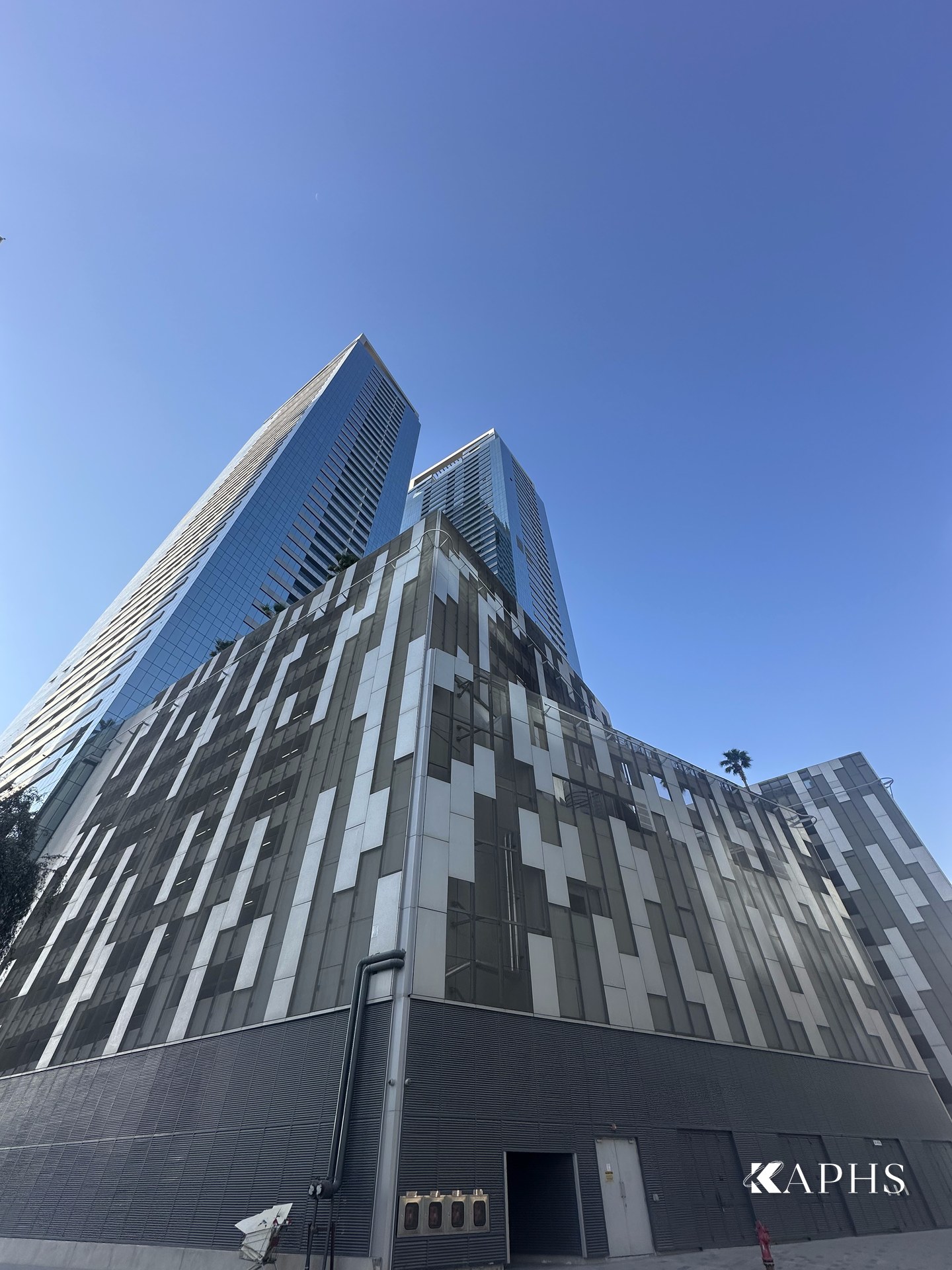 Angled view of the ExpandForm expanded metal mesh car-park cladding, Tiara United Towers Dubai — KAPHS