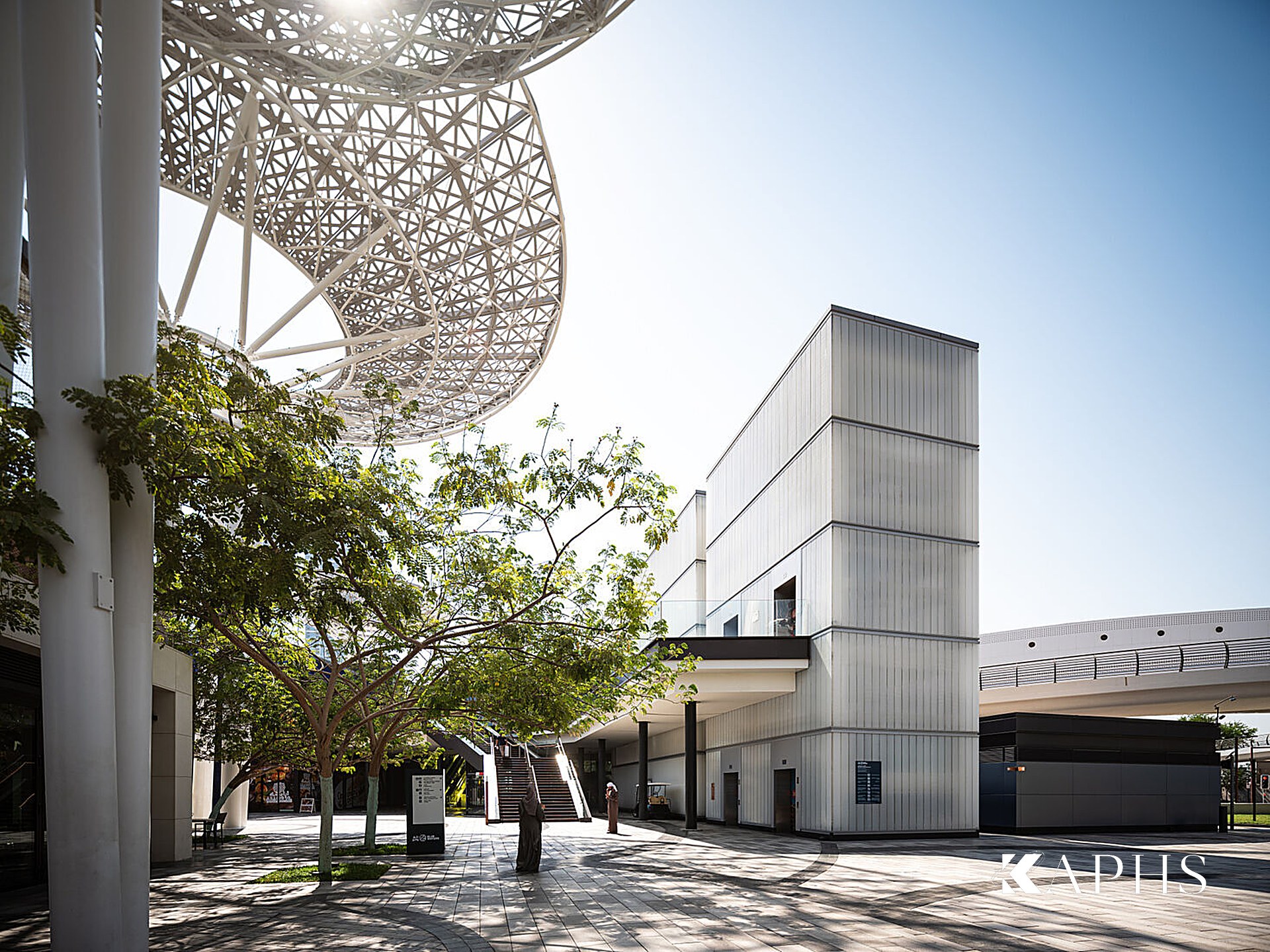 Bluewaters Island, Dubai — translucent LINIT U-channel glass cladding, KAPHS