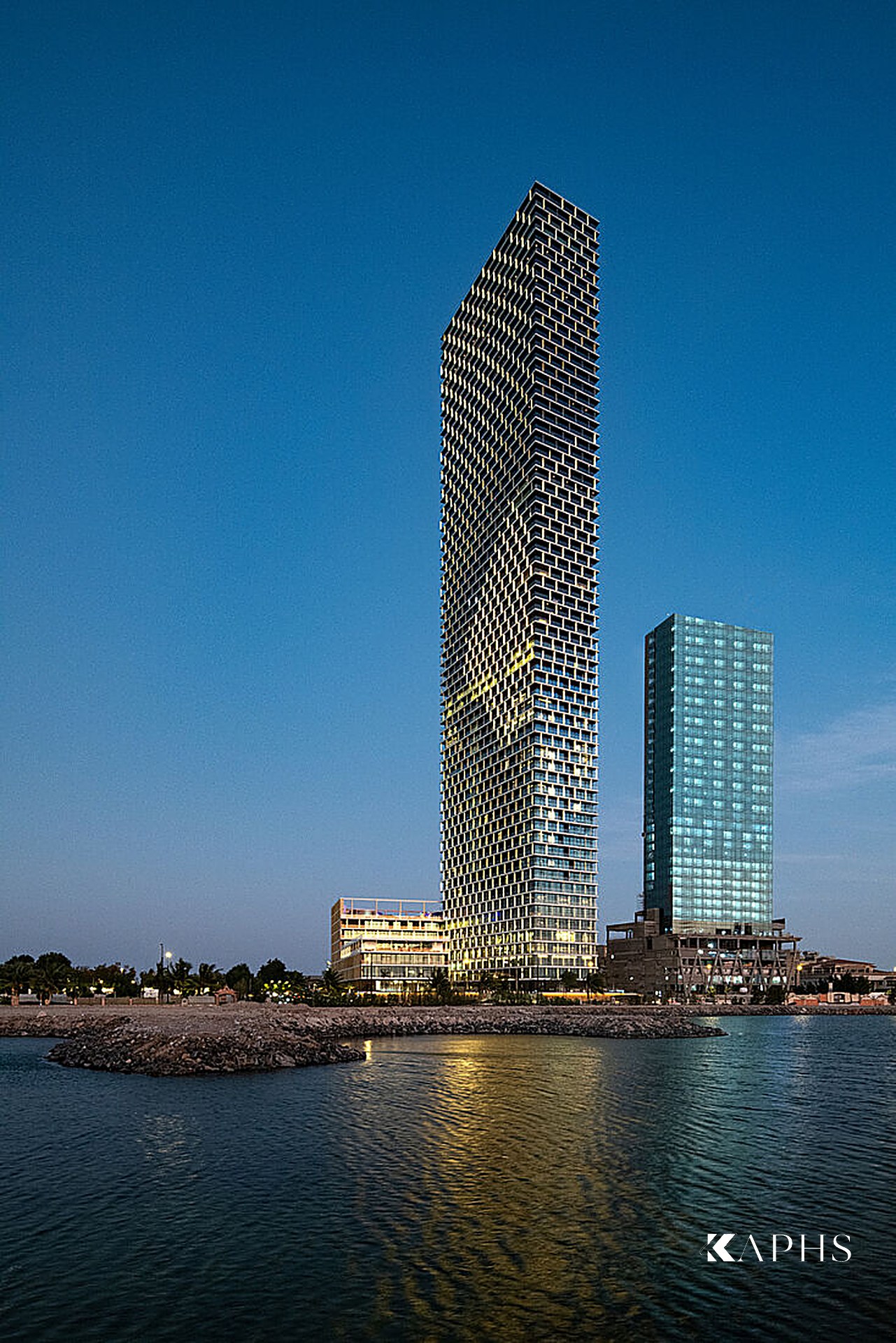 Shangri-La Hotel tower against a clear sky, Jeddah — KAPHS channel glass project